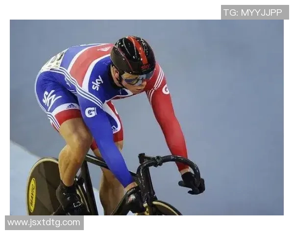 蝶泳运动员所需的身体素质要求及其对训练效果的影响分析 蝶泳运动员所需的身体素质要求及其对训练效果的影响分析